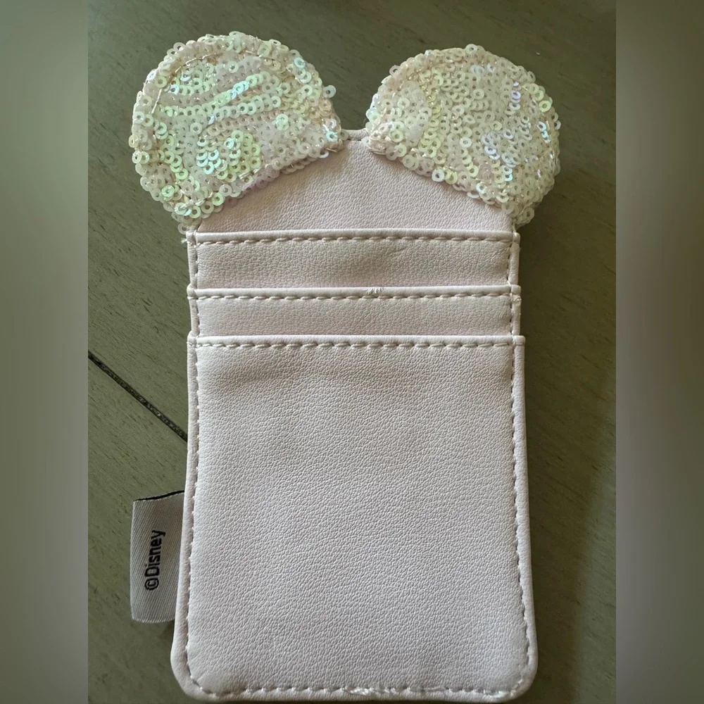 Disney Loungefly Minnie Wallet - Picture 4 of 4